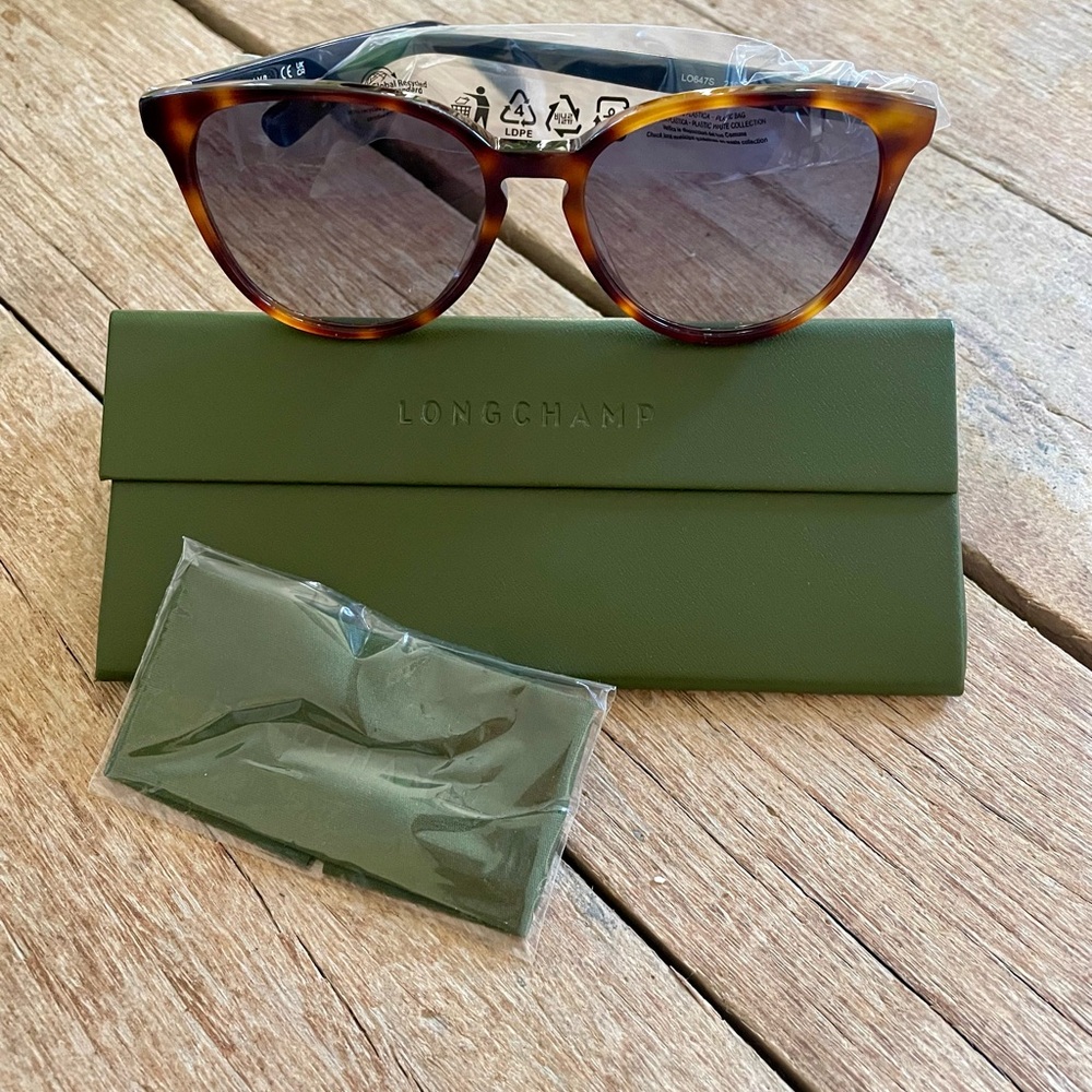 NWT Longchamp Tortoise & Black Sunglasses with Olive Case